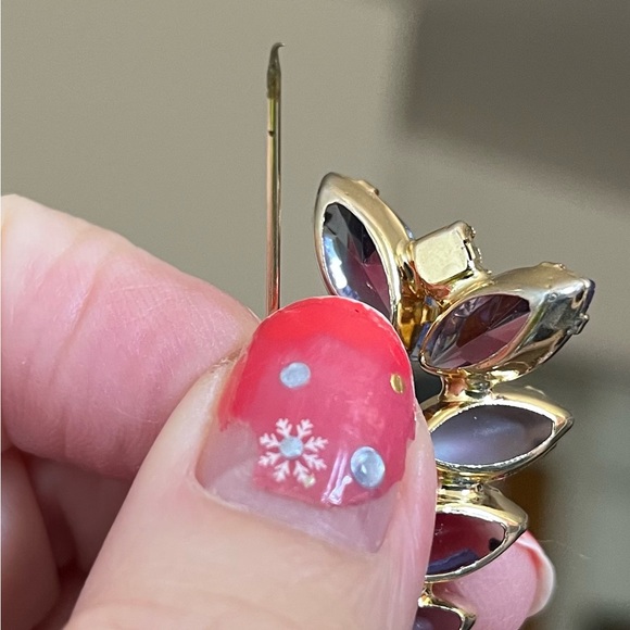 Vintage navette stone (glass) brooch -gold tone jewelry - Picture 12 of 12